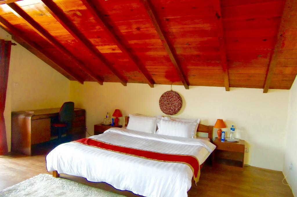 Shivapuri Heights Cottage Катманду Экстерьер фото